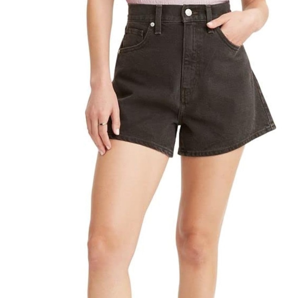 NWT Plus Size Levi's Women's High Waisted Mom Shorts